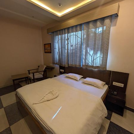 Hotel Kishori Vatika Ramnagar  Exterior foto